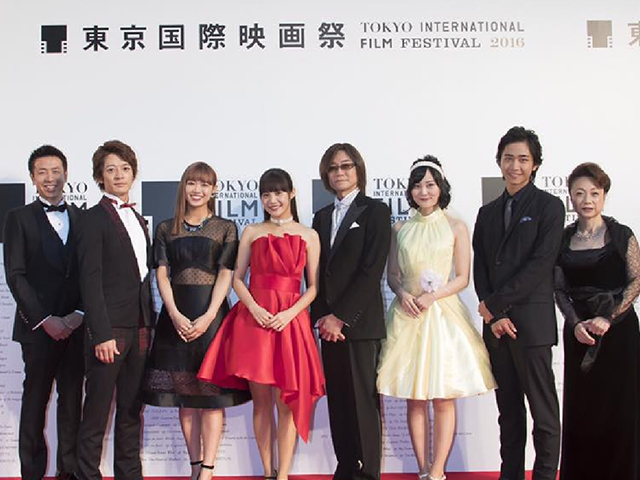 東京国際映画祭など世界各国に招待を受ける。