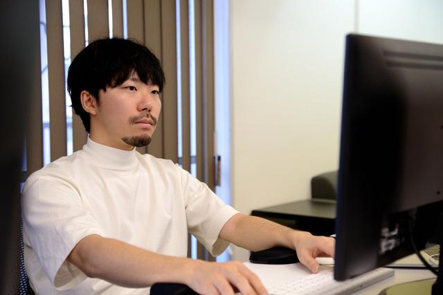 評価面談は上長と細かく行い、昇給のチャンスは年に2回ある。