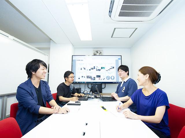 「ハリウッド映画に登場するような近未来の社会を作り出したい。作っている人間がワクワクしないものは社会を変えないと考えています。」小澤氏