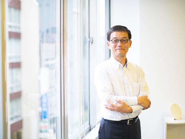 代表取締役　前野　睦氏