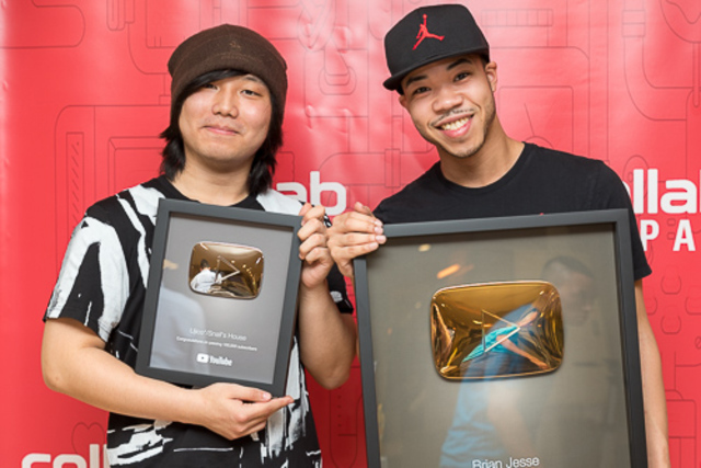YouTubeからのシルバーボタン（登録者10万人）とゴールドボタン（100万人）を贈呈。Youtuberの成長をサポートしてます！