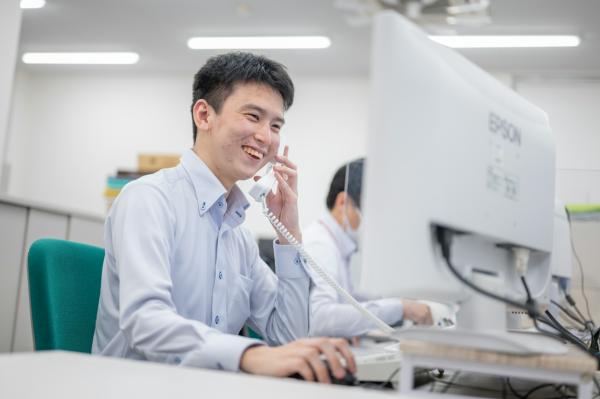 募集している求人：ITソリューション営業（法人向け）※勤務地：天満橋