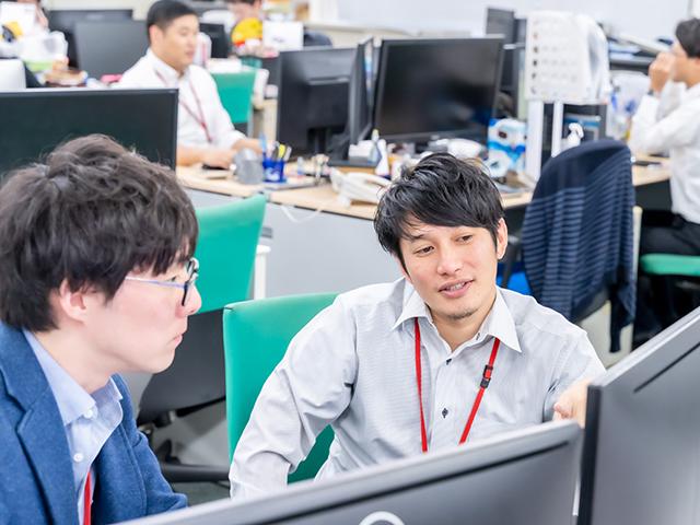 デザインだけでなく、コーディングやアクセス解析、成果改善まで、全てを担当するため、様々な経験を積むことができるだろう。