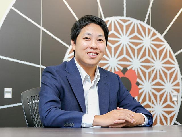 代表取締役会長　芦沢雅治氏