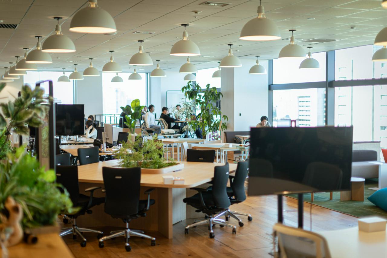 株式会社チームスピリット 求人画像1