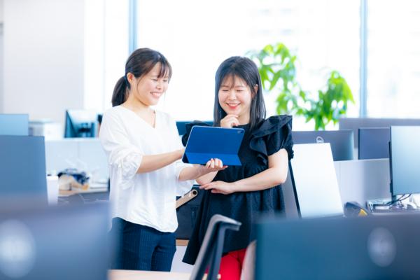 募集している求人：【ソリューション営業】導入4,500社超のトップシェアプロダクト｜製造業の現場課題を変える｜リモート・フルフレックス◎