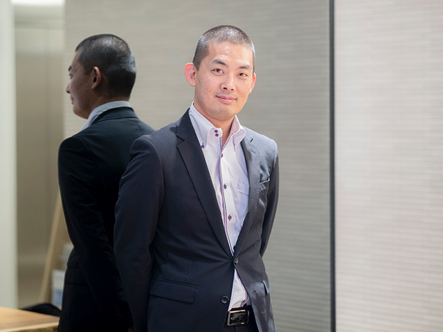代表取締役社長を務める井上雄太氏

今もなお現役のエンジニアとして現場の一線で業務を行っている。