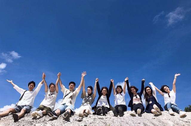 「仲間を好きになる」「会社を好きになる」「仕事を好きになる」を体験できる会社を目指す。