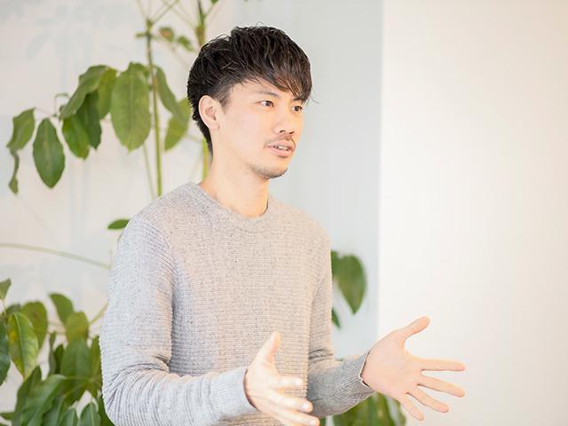 創業者であり代表取締役CEOを務める横町享之氏
モノが売れる仕組みって何だろう？と本質的な部分を考えた際に、商品を試したら欲しくなるのは自然なことで、デジタルでそれを実現したいと思ったことがサービス立ち上げの背景にある。