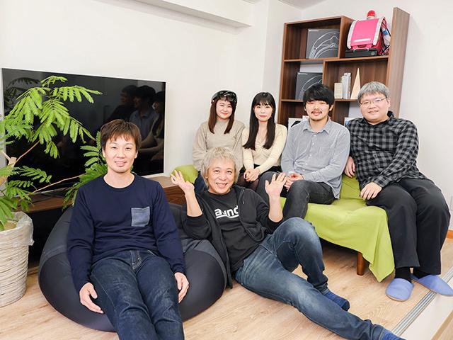 同社で活躍しているのは、ゲーム業界またはWeb業界で経験を積んできたメンバーばかりではない。中途採用・新卒採用を問わず、未経験のメンバーにも活躍のチャンスがあることが同社の特徴だ。