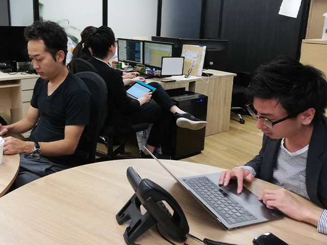 本社にはプランナーやディレクターが多数在籍。日々サービスを追求している。