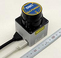 知能ロボット向けの高精度測域センサ<br />『URG（アージ）』