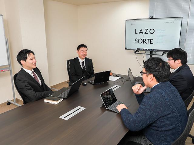 今後は現在請け負っているシステムをパッケージ化し、横展開することも視野に入れている。