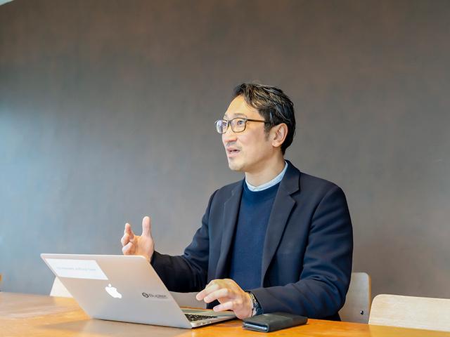 自由度を高くして、個々人がきちんと規律を持って仕事をする体制となっている。