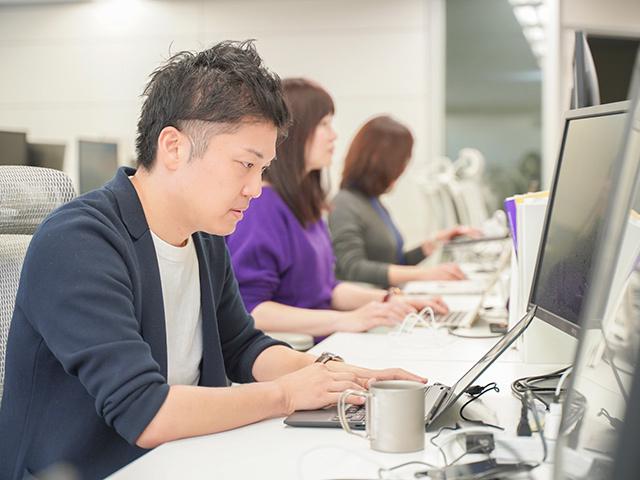 社員一人ひとりの学びを重要視しており、すでにいくつもの制度が整っている。中でも変わったものとしては、「技術知見を用いた対外発表・Competition参画推奨制度」。技術テーマでの外部登壇(Tech Crunch、学会)、学術論文投稿、Kaggle/Signate/AtCoder
等の競技入賞により、希望するデバイス（高性能ヘッドフォンやiPadなど）が得られるというもので、過去に何人もの社員が活用している。