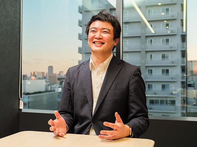 開発やシステム運用の一部となるのではなく、上流工程からすべてを任される環境なので、成長スピードも早い。