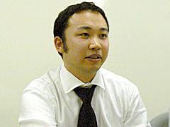 アプリケーション開発本部<br />アプリケーションデザイナー　鈴木 伸宜 氏<br /><br />