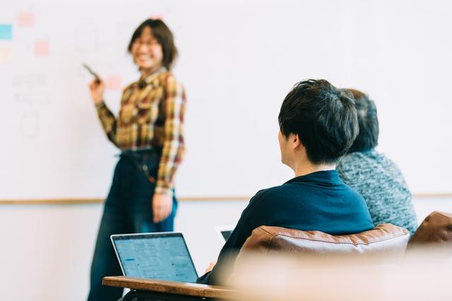 職種の垣根を超えて、プロダクトの改善をチーム一丸となって行なっています。