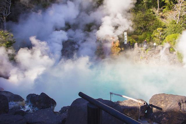 「温泉の町」大分県別府市に拠点があります。