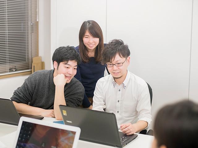 エンジニアはステップアップする過程で、職場やキャリアの悩みを誰かに相談したいと思うことも多い。社員同士のつながりが強い同社でなら、自分が思っていることを気兼ねなく周囲に発信できる。