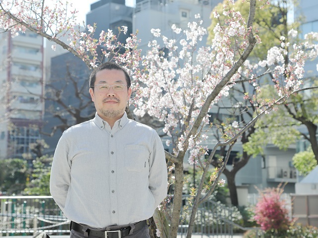 代表取締役の西坂は、現役エンジニア兼PMとして Web 開発の最前線で仕事をしています。