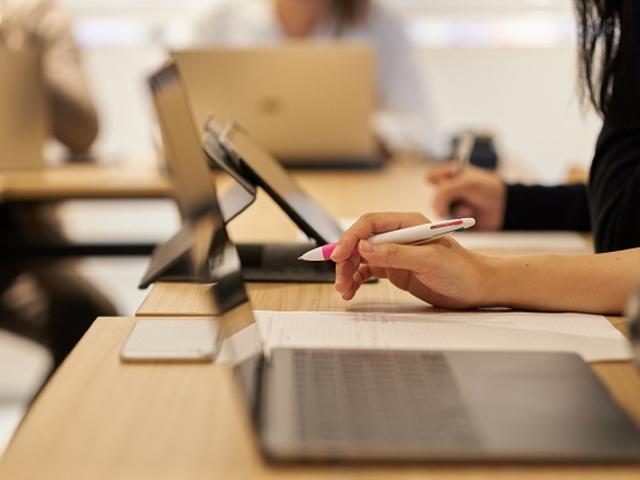 弊社が提携している外部研修会社。大手IT会社や官公庁も利用しているので実績としては十分あるので安心です。未経験でもしっかりと身に付きます。