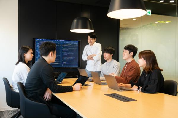 募集している求人：データエンジニア（リードエンジニア）※副業・リモート可！モダンな開発環境！【デジタルパートナー事業部】