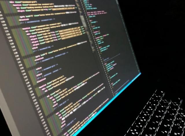 大手SIerの下請案件も手掛ける一方で、食品関係大手をはじめとするエンドユーザーと直取引も行っている。