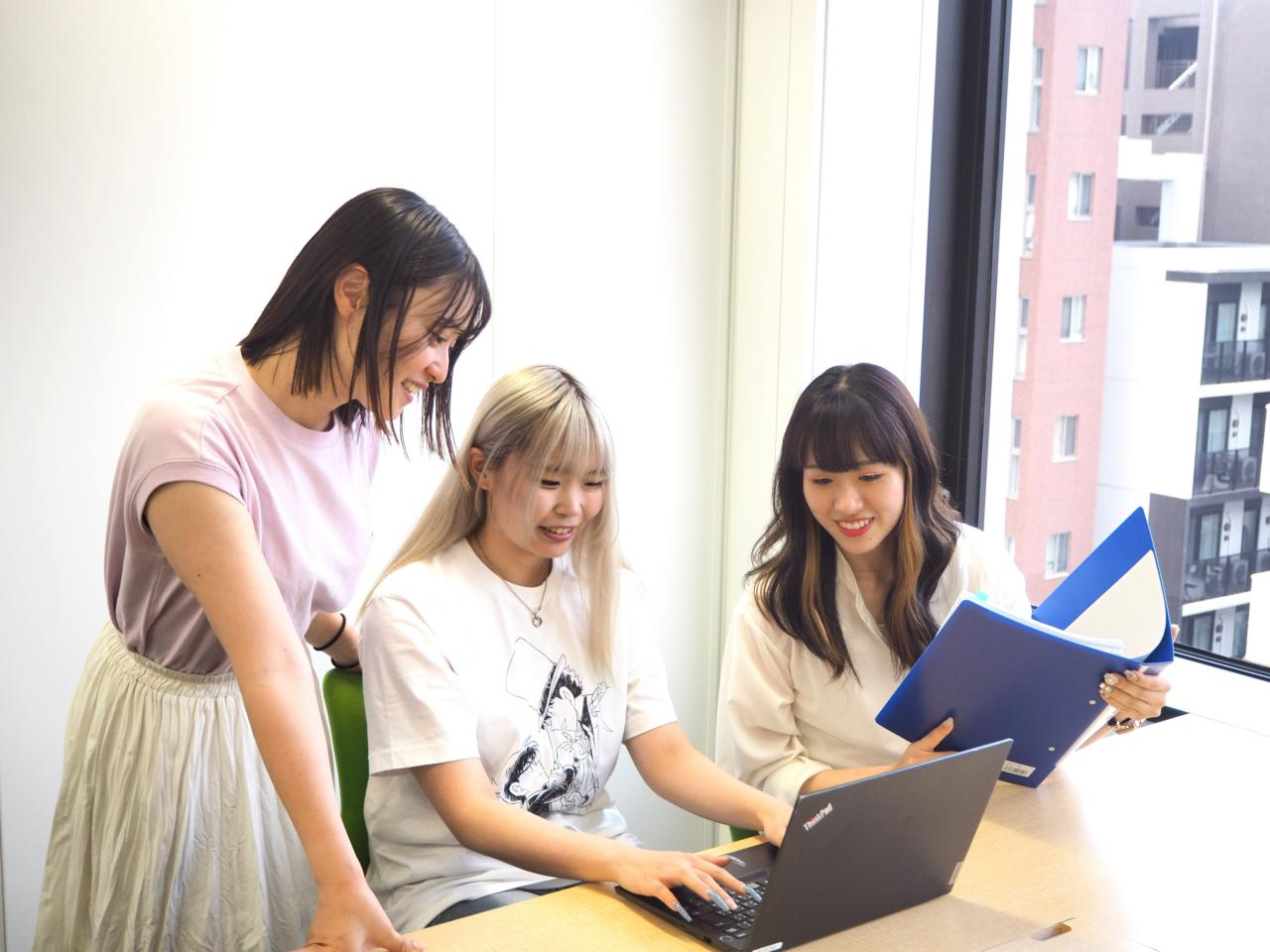 リビン・テクノロジーズ株式会社 求人画像1