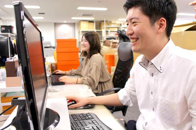 同社のような事業会社でWebマーケティングやWeb制作に携わる魅力は、一貫したゴールを目指して最初から最後まで責任を持ってモノ作りに携われることである。