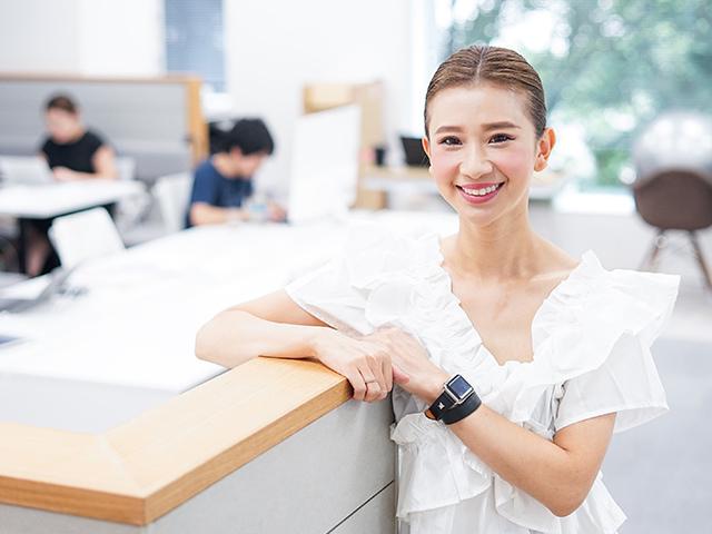 代表取締役CEO 橋本 真里子氏
企業の受付業務を10年以上経験した、受付のプロフェッショナル。IT系企業での勤務経験と、受付の経験を活かした新しいサービスを創造するべく同社を立ち上げた。
