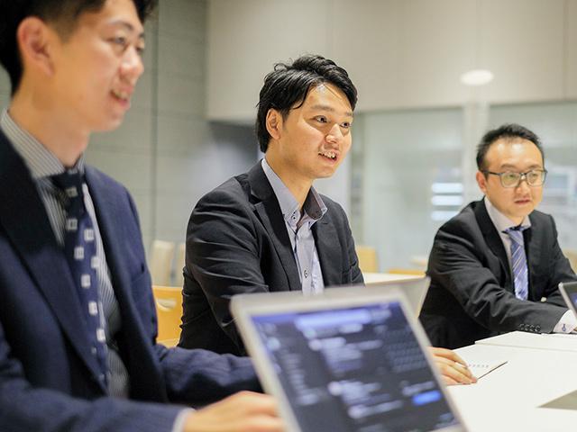 2026年3月現在、総勢40名程度で事業を推進している。