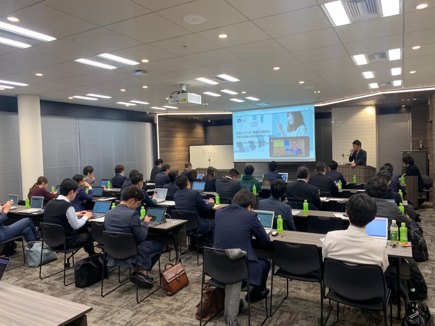 様々な方をゲストに迎えたウェビナーは累計2,000名以上の集客に成功しています。