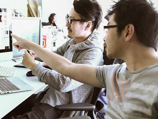 2020年7月時点の従業員数は8名で、全員が正社員だ。3年前からほぼフルリモートになっており、そのため社員の住まいも東京、大阪、神奈川、神戸などさまざま。