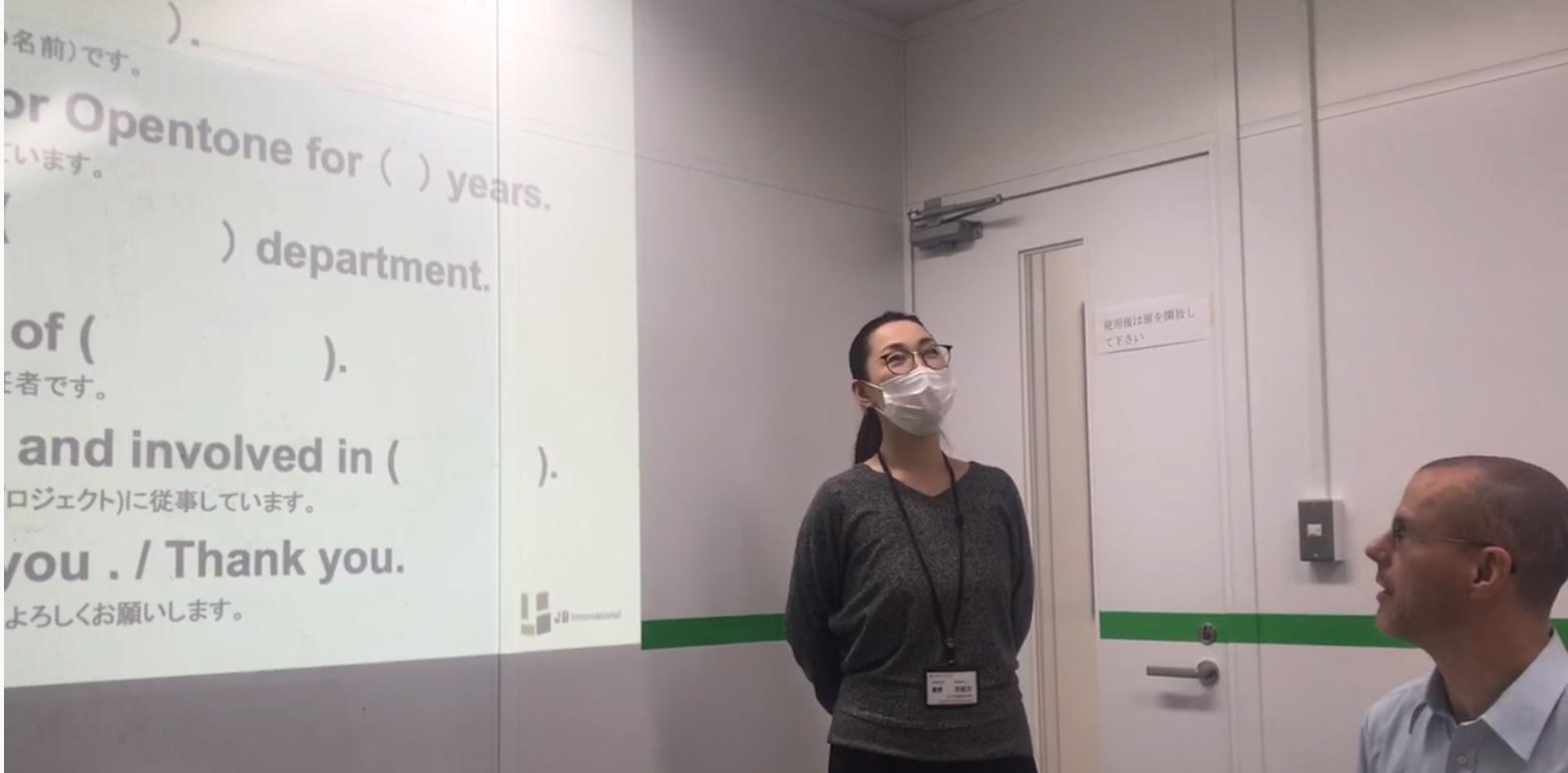 ネイティブの英語圏のエンジニアの社内英語勉強会。シリコンバレー研修ではgoogle本社でDiversityについて学びました