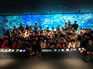 忘年会は水族館を貸し切り！
ジョエル・ロブションや美術館、クルーザーを貸切ったことも。
イベントは多くない代わりに「やるときはやる」主義です。
勿論、社員完全無料