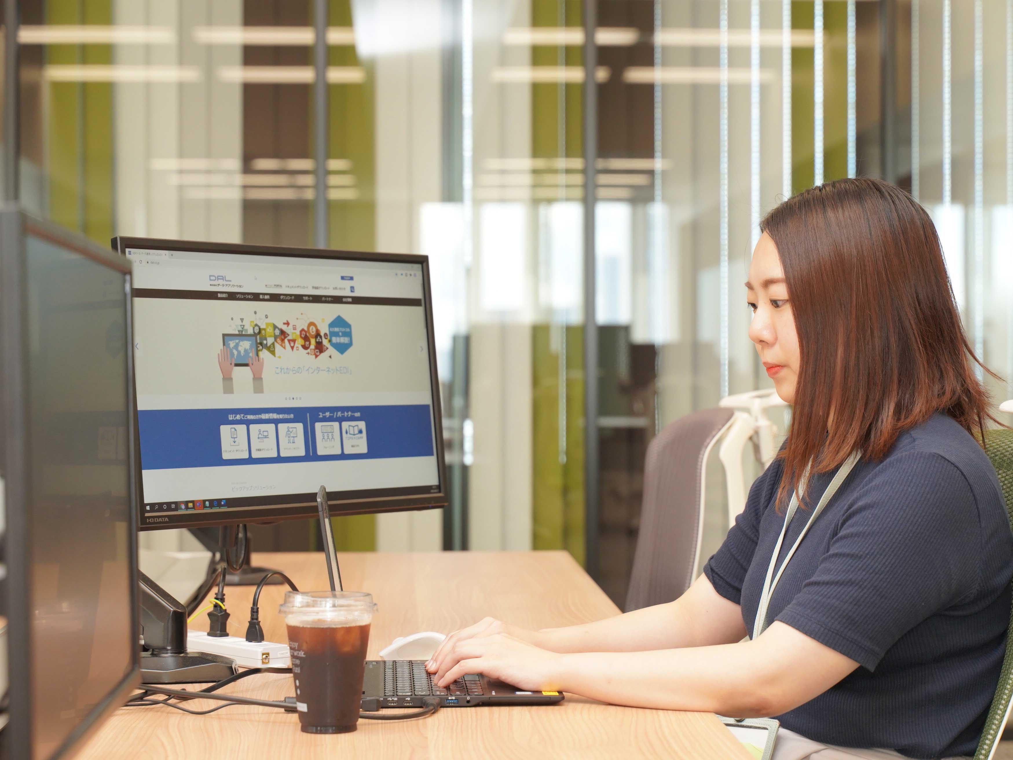 戦略製品『ACMS Apex』の拡販のために、2019年4月にハイタッチ営業部門を開設。各分野で実績やノウハウを持つ企業とアライアンスを結び、ソリューション開発も進めている。