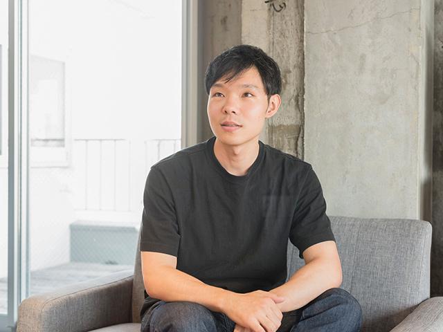 代表取締役CEO　野添雄介氏（@zoetin45）

東京大学農学部出身。
新卒でDeNAに入社し、エンジニアとして新規事業の立ち上げに従事。
その後、投資銀行向けのSaaSの開発会社を共同創業。

同企業を軌道に乗せ卒業後、2017年7月に「Strainer（旧Stockclip）」を起業。