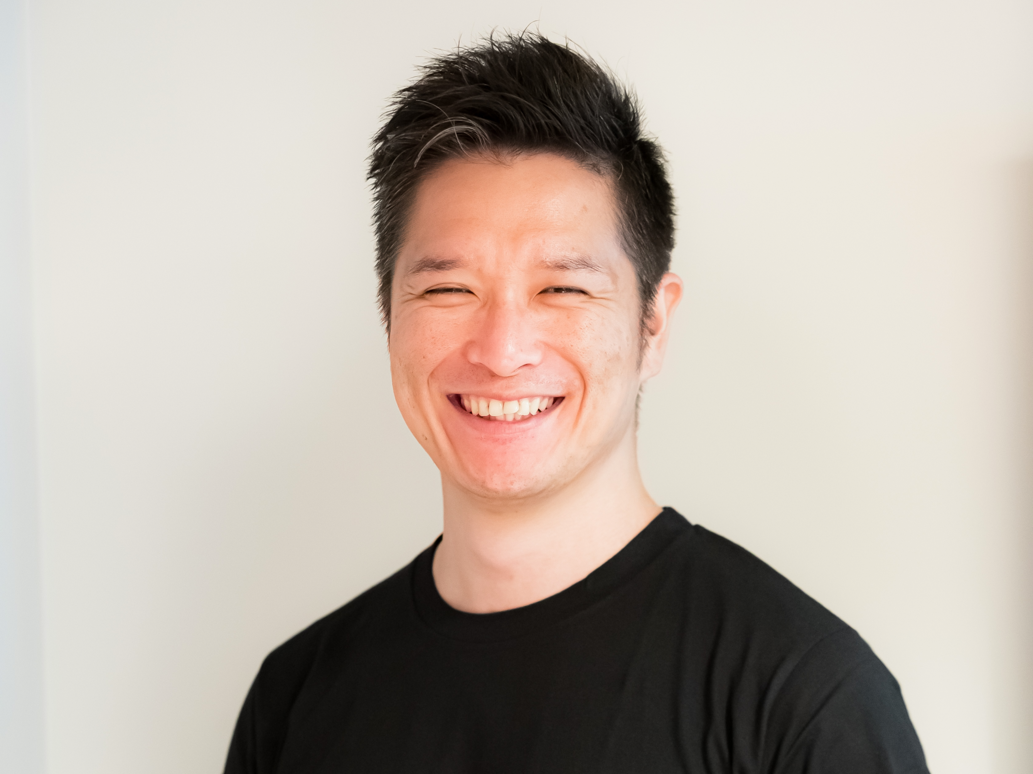 代表の中島は19歳で世界一周しながら事業計画を練り、21歳で起業。1社目の経験を活かし、ベルフェイスを創業。