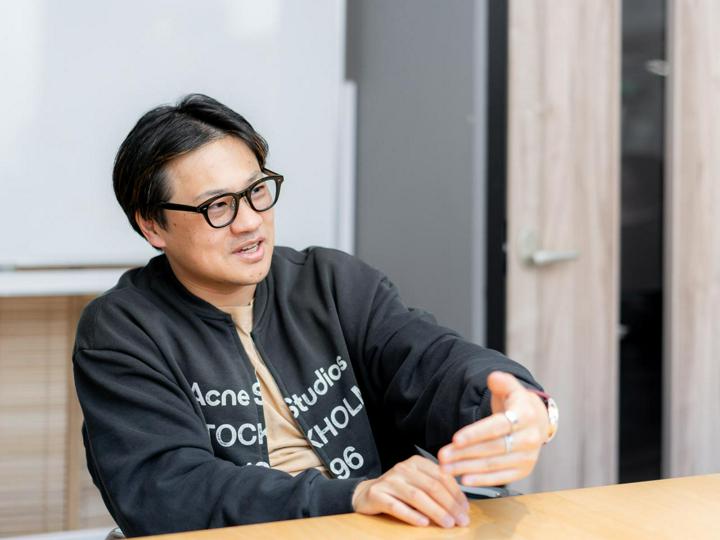 オーマイグラス株式会社のインタビュー写真