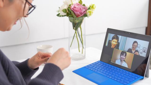 部署の垣根を超えたコミュニケーションも活発です。