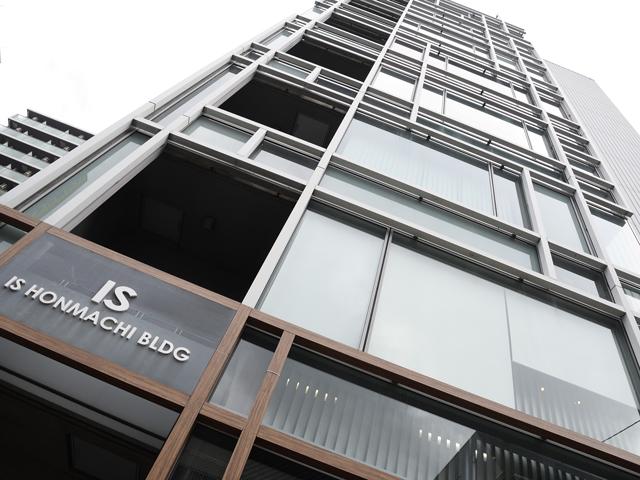 「お客様への価値と自らの幸せを追求する」をクレド（理念）としている。