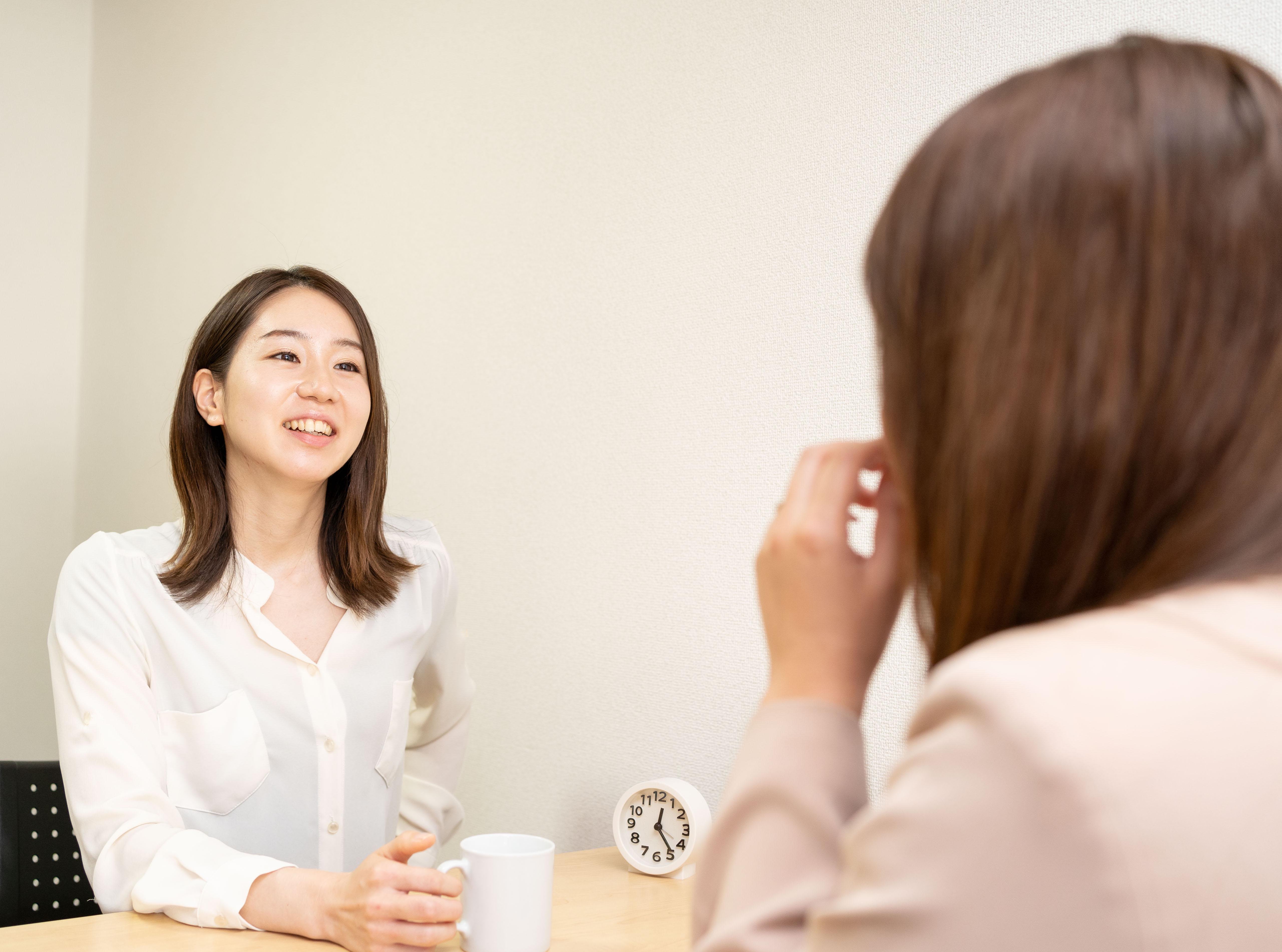 「人間としての心の豊かさを大事にしたい」と語る代表取締役の下、伸び伸びと仕事を楽しむ風土だ。