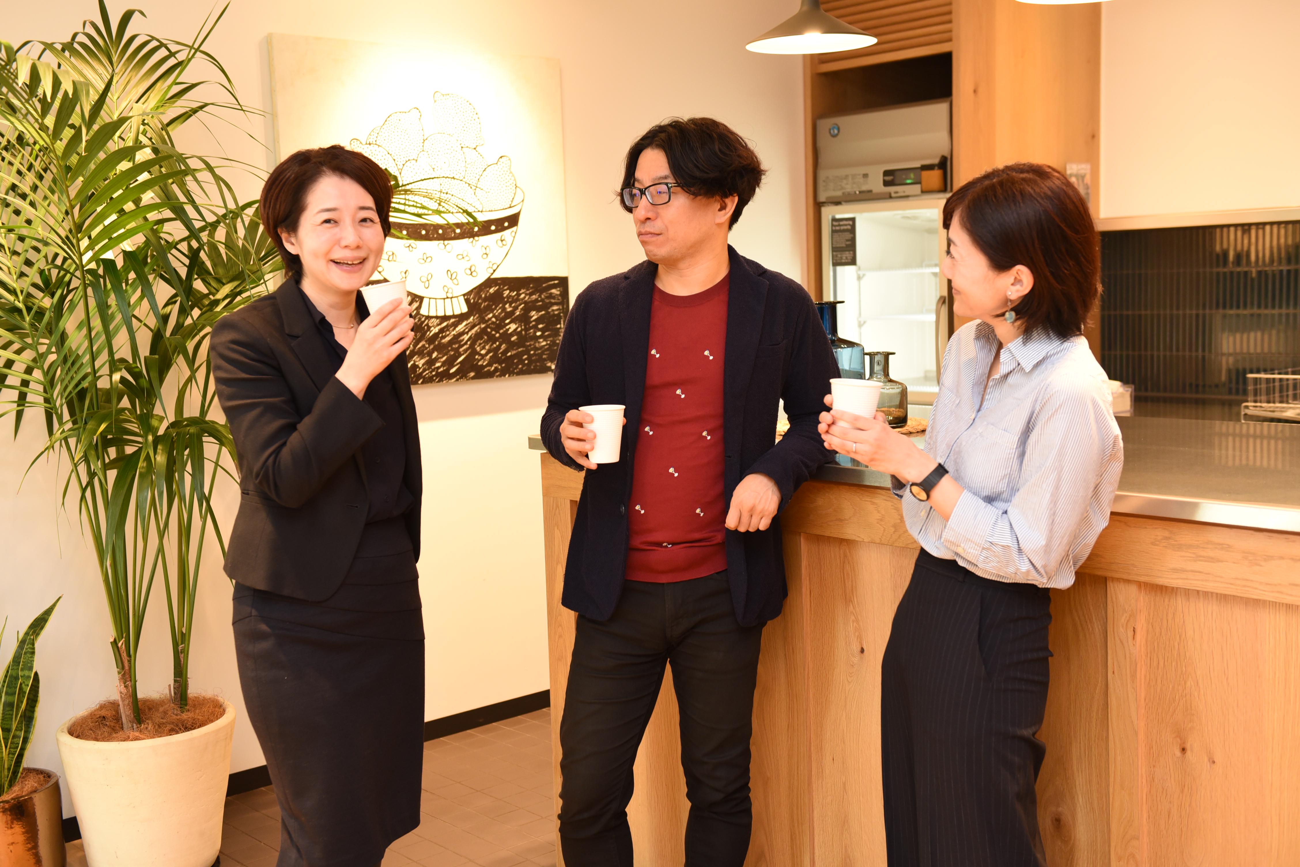 利用者目線を意識し、サービスの細部までこだわる同社。日々のコミュニケーションでも、サービスのアイディアや意見が出てくるという。
