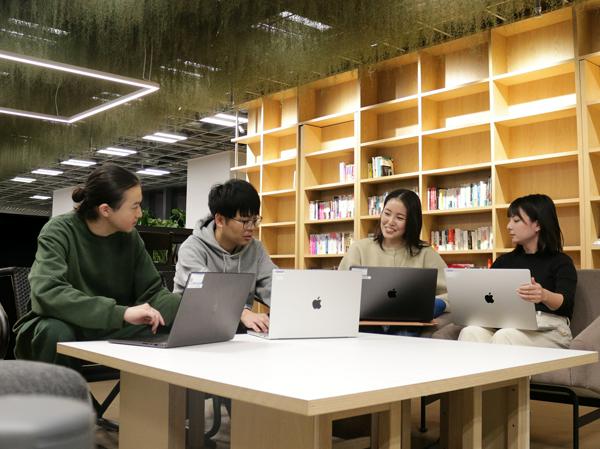 募集している求人：プロダクトデザイナー（UI/UX）