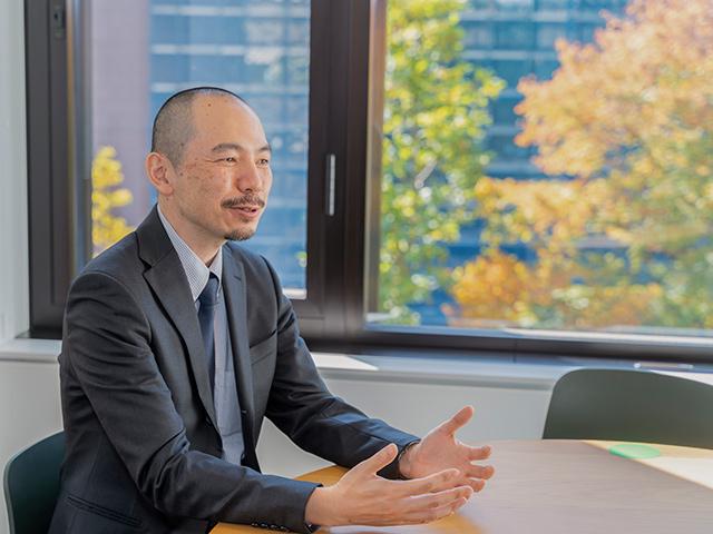 ゼネラルマネージャー　小林雄一氏