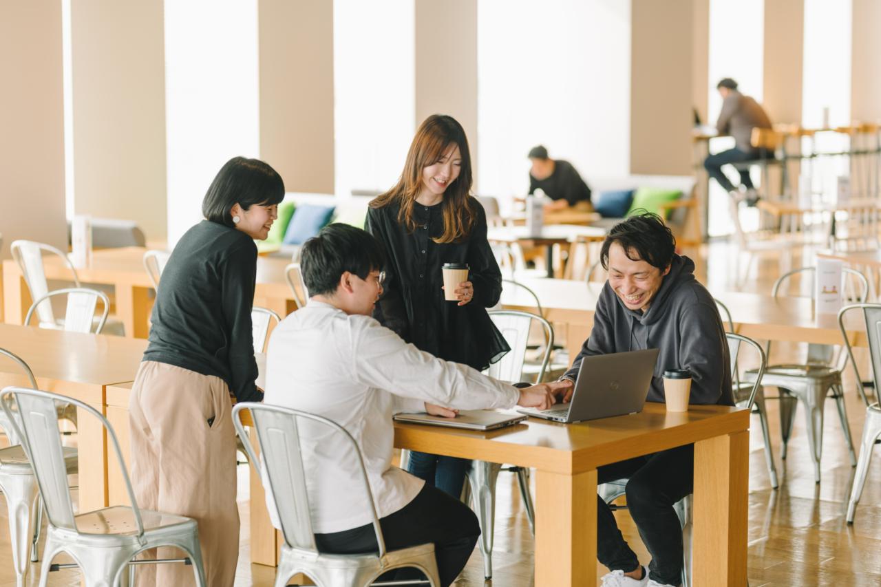 LINEヤフーコミュニケーションズ株式会社 求人画像1