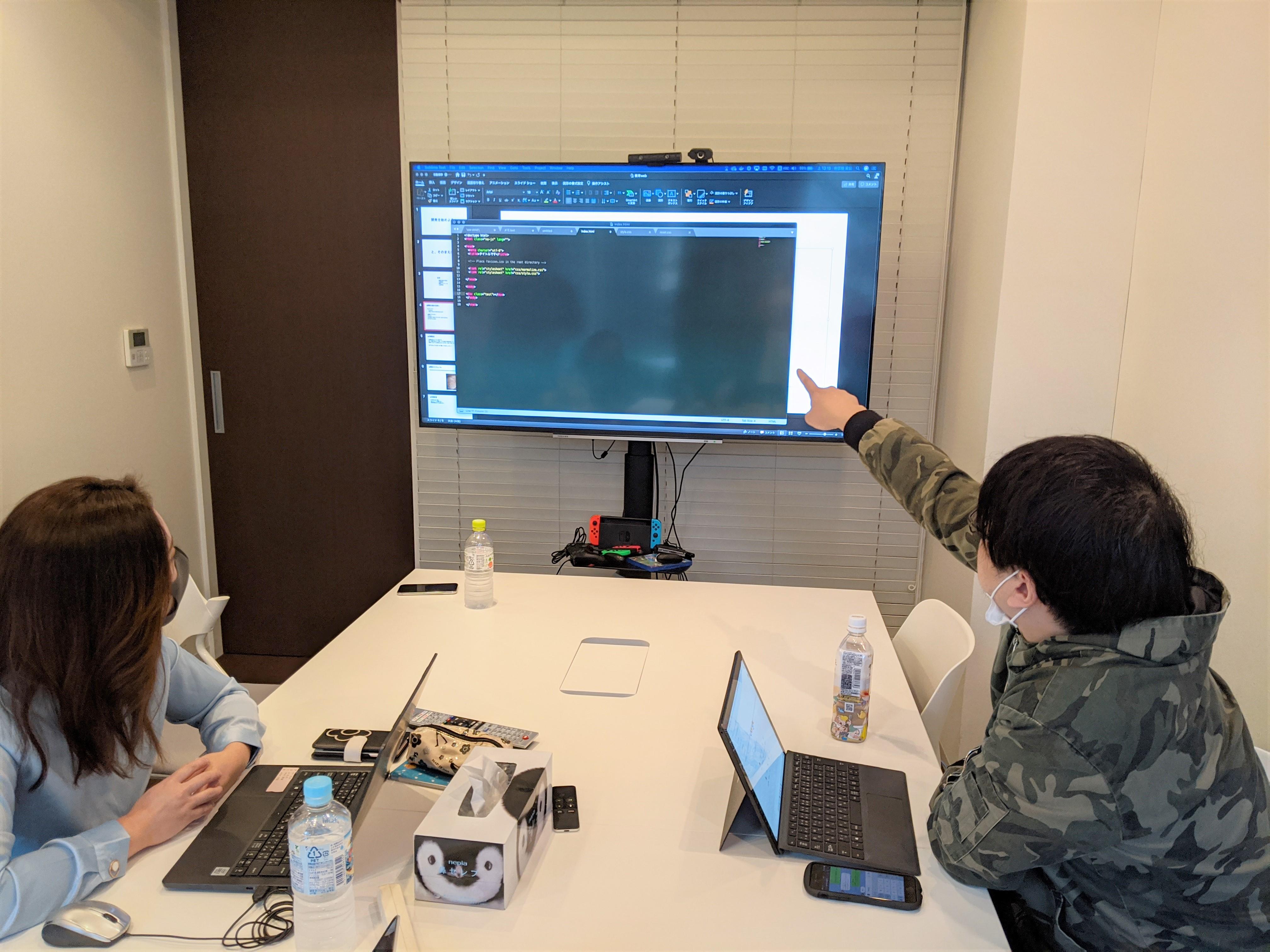社員一人ひとりの個性を尊重。自らの意思でキャリアを切り開いていけるバックアップも行っている。