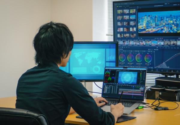 募集している求人：上場ベンチャー企業／AI を用いた映像制作ができるクリエイター募集！