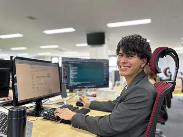 募集している求人：【大阪／東京】デジタルマーケティング・アカウントエグゼクティブ（フロント業務）